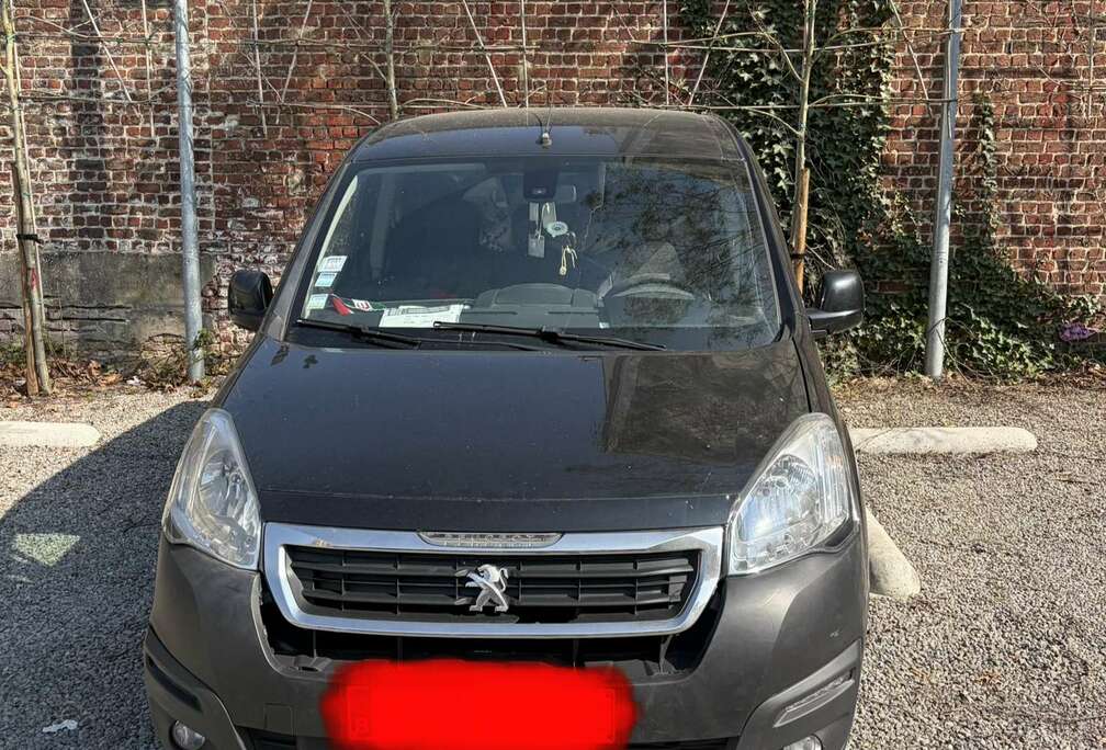 Peugeot 1.6 HDi L1H1 Confort 122// Boite Automatique