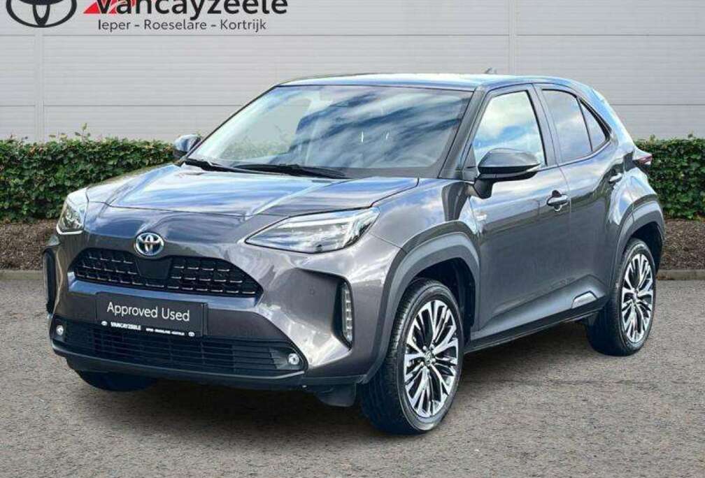 Toyota Elegant+panoroof+cam+gps+sens V+A