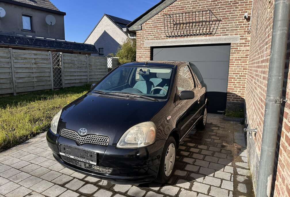 Toyota 1.3i VVT-i 16v Linea Luna