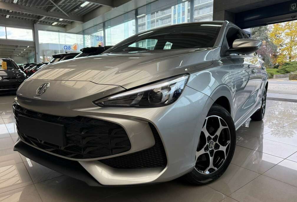 MG 1.5i 115pk COMFORT + GPS / CAMERA / ALU 16