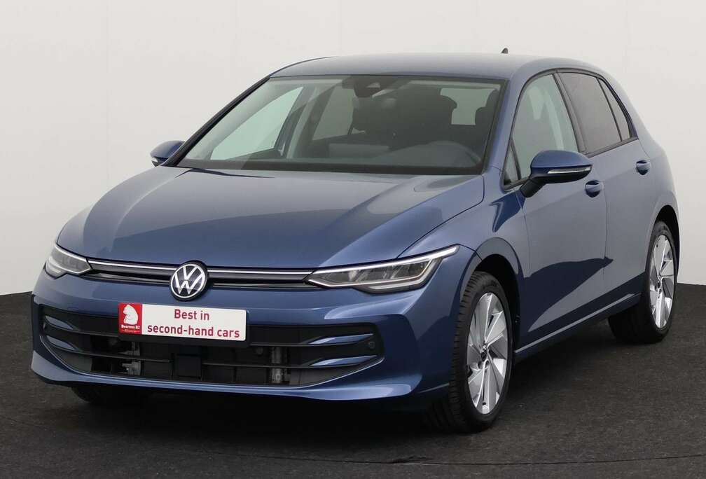 Volkswagen (Facelift) VIII 1.5 TSI LIFE + CARPLAY + PDC + ALU