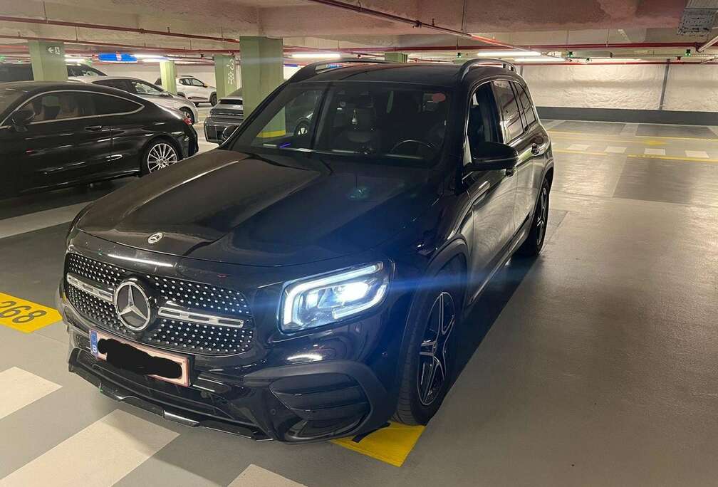 Mercedes-Benz GLB 200 d AMG LINE