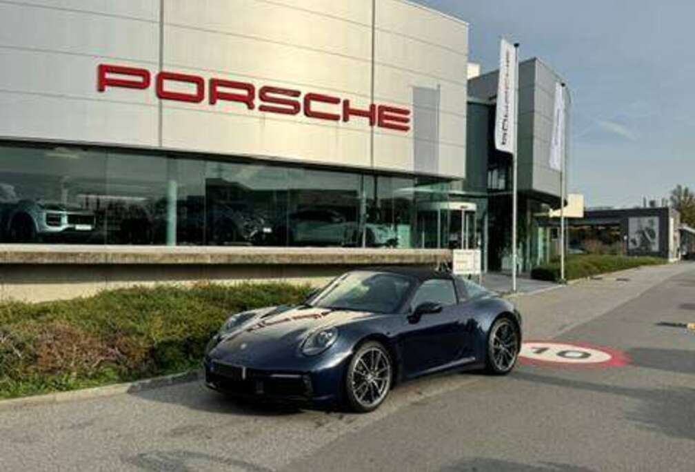 Porsche 911 Carrera 4 Cabriolet 3.0 Turbo PDK (EU6d-TEMP)