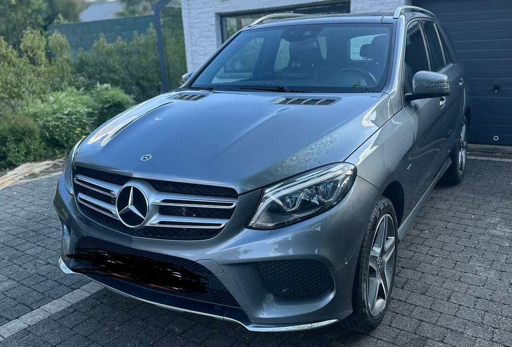 Mercedes-Benz e 4Matic 7G-TRONIC AMG Line