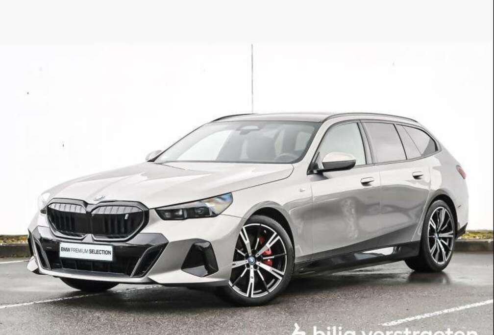BMW eDrive40 Touring MPRO - PANO - COMFORTSEAT - B&W
