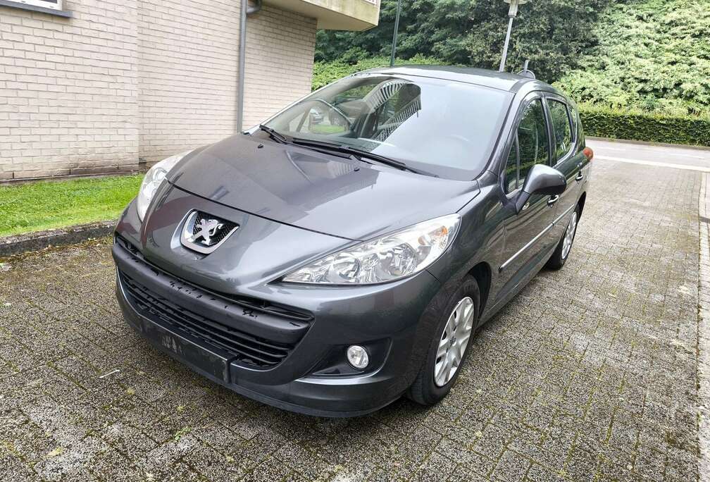 Peugeot 1.4e 75ch Active