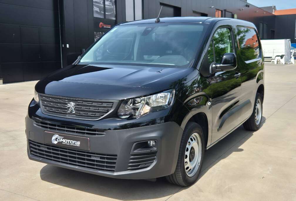 Peugeot 1.5 BlueHDi 100 MAN6 3pl /Camera/Carplay/GPS (€13636+BTW/TVA)