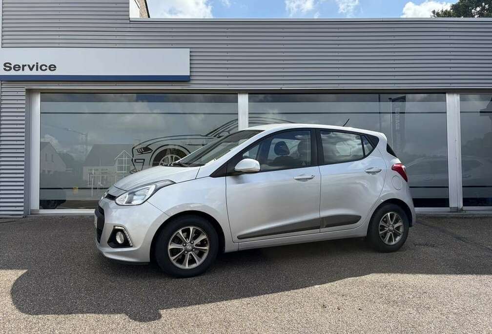 Hyundai i10 1.0i - Airco - Parkeerhulp - Cruise Control - Bluetooth - Garantie - Service boek