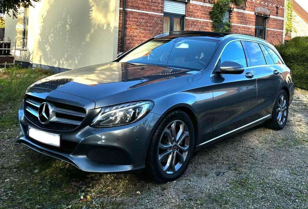 Mercedes-Benz C 200 d PANO
