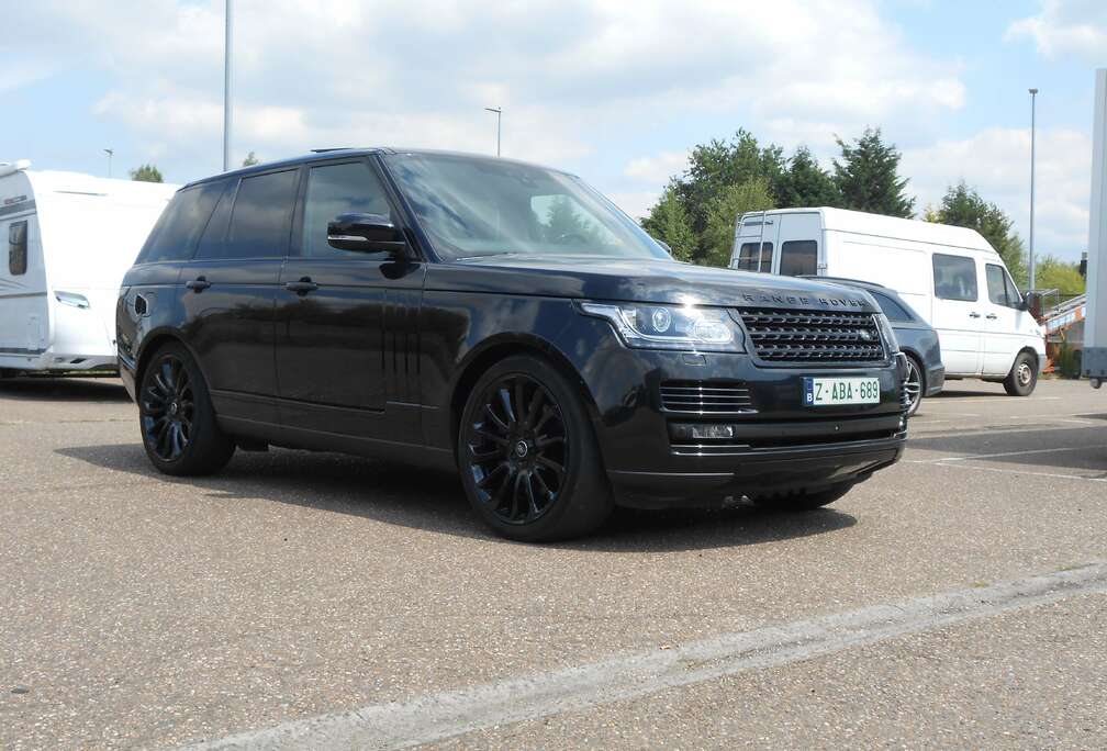 Land Rover 4.4 SDV8 Vogue Blackpack Meridian BTW Piano