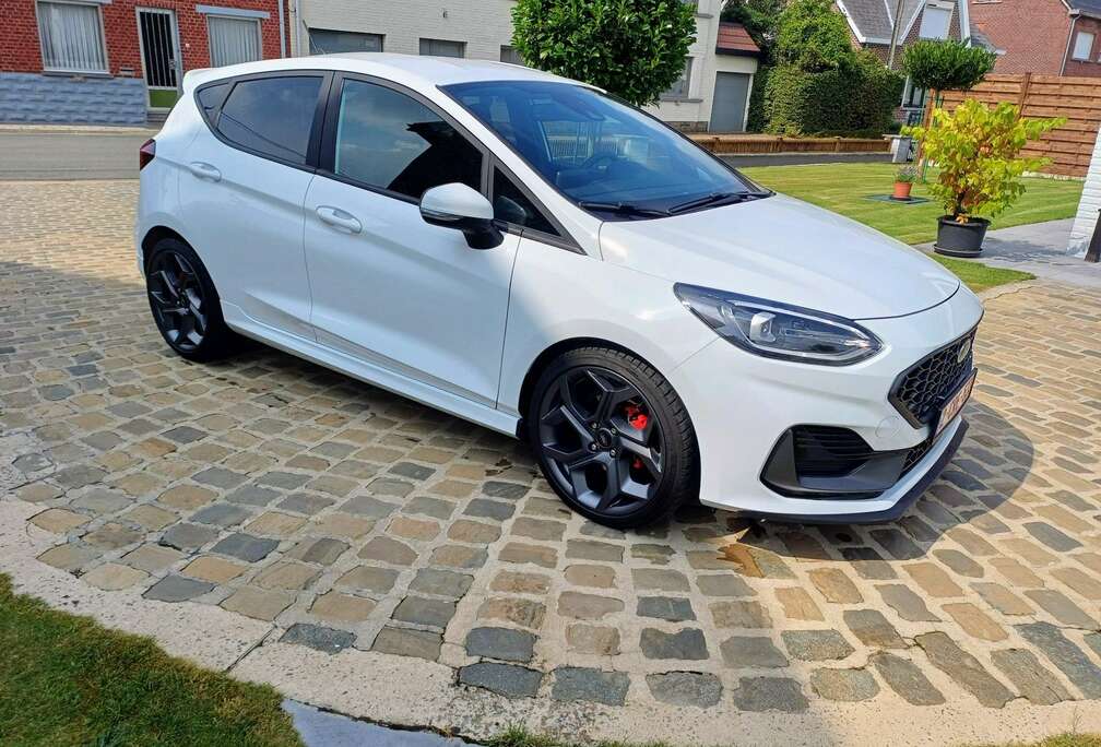 Ford 1.5 EcoBoost S&S ST X