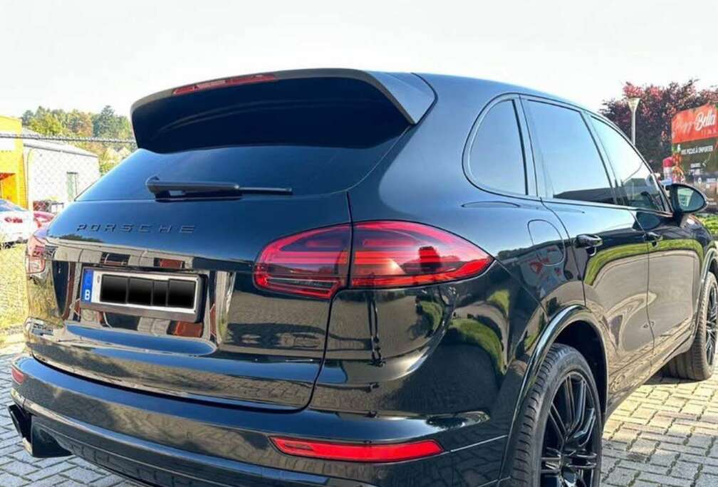 Porsche 3.0 TD V6 Platinum Edition Tiptronic S