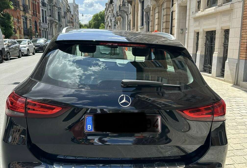 Mercedes-Benz d 4-Matic Business Solution