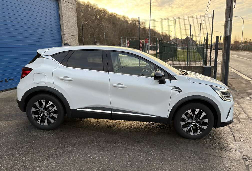 Renault Captur 1.0 TCe Techno GPF