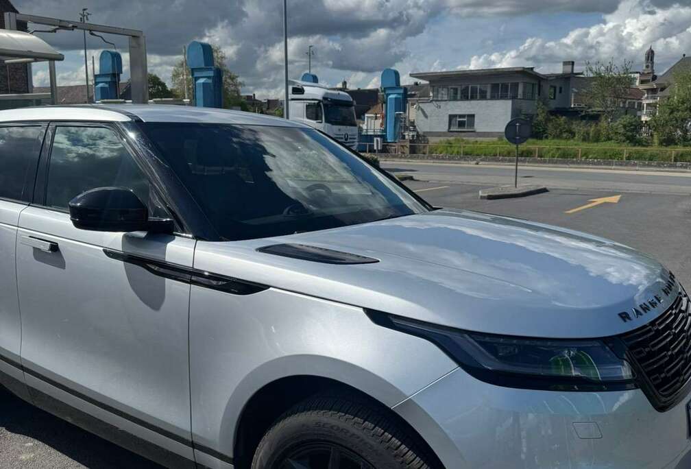 Land Rover P400e R-Dynamic SE