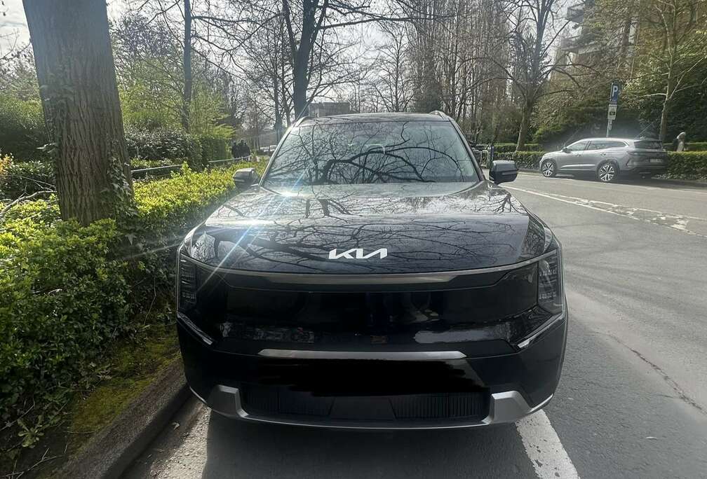 Kia 76,1-kWh RWD Air