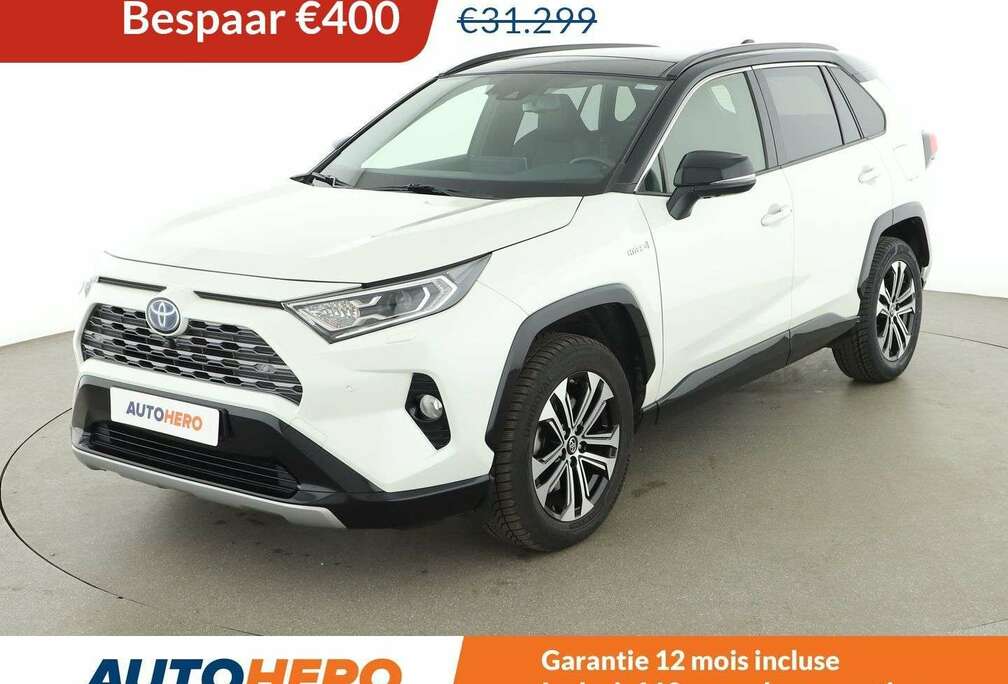 Toyota 2.5 Hybrid 4x2 Black Edition