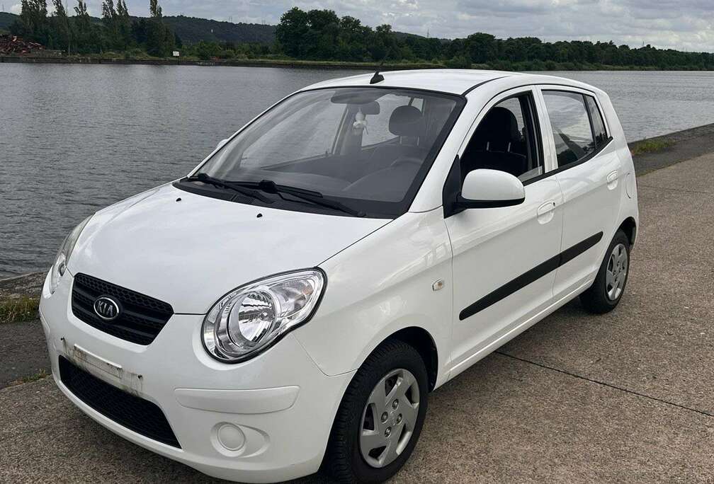 Kia 1.0 Essence