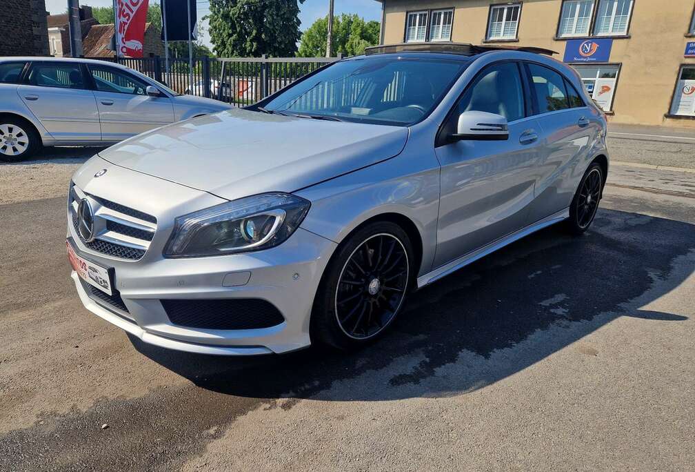 Mercedes-Benz A 220 CDI Pack AMG Auto. Full Options