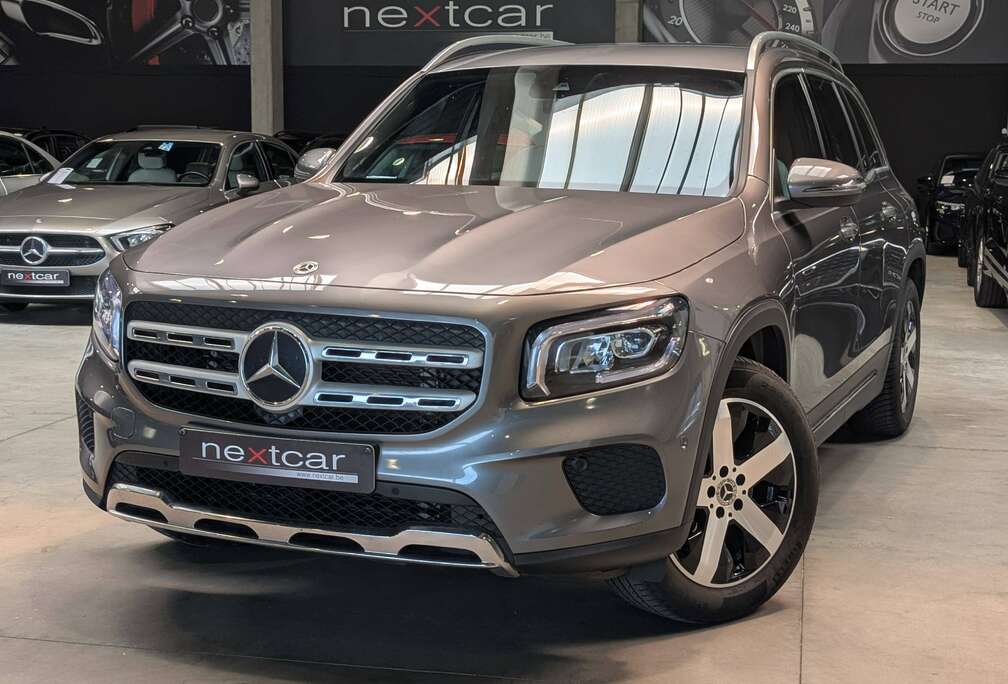 Mercedes-Benz d 8GTRONIC Luxury *NAVI-CUIR-LED-CAMERA-LED AMBIANCE*