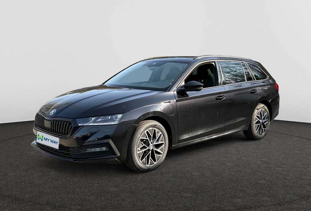 Skoda Octavia Combi Sportline 1.4 TSI iV 150kW (204ch) DSG6