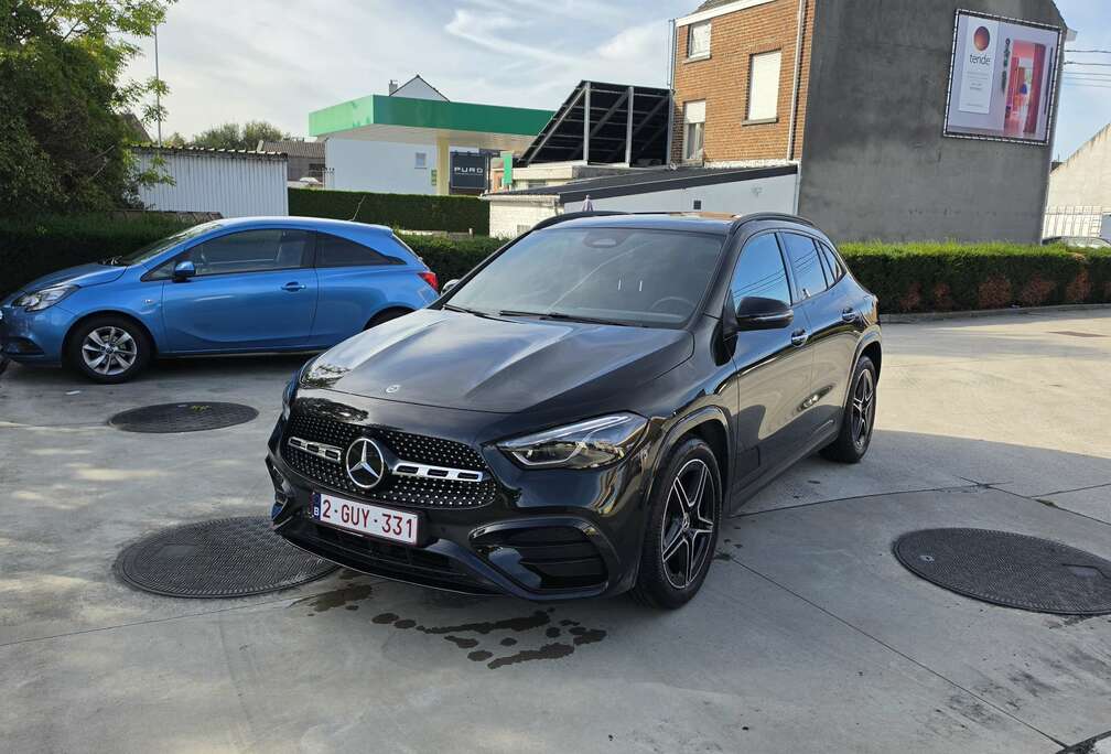 Mercedes-Benz Business Line