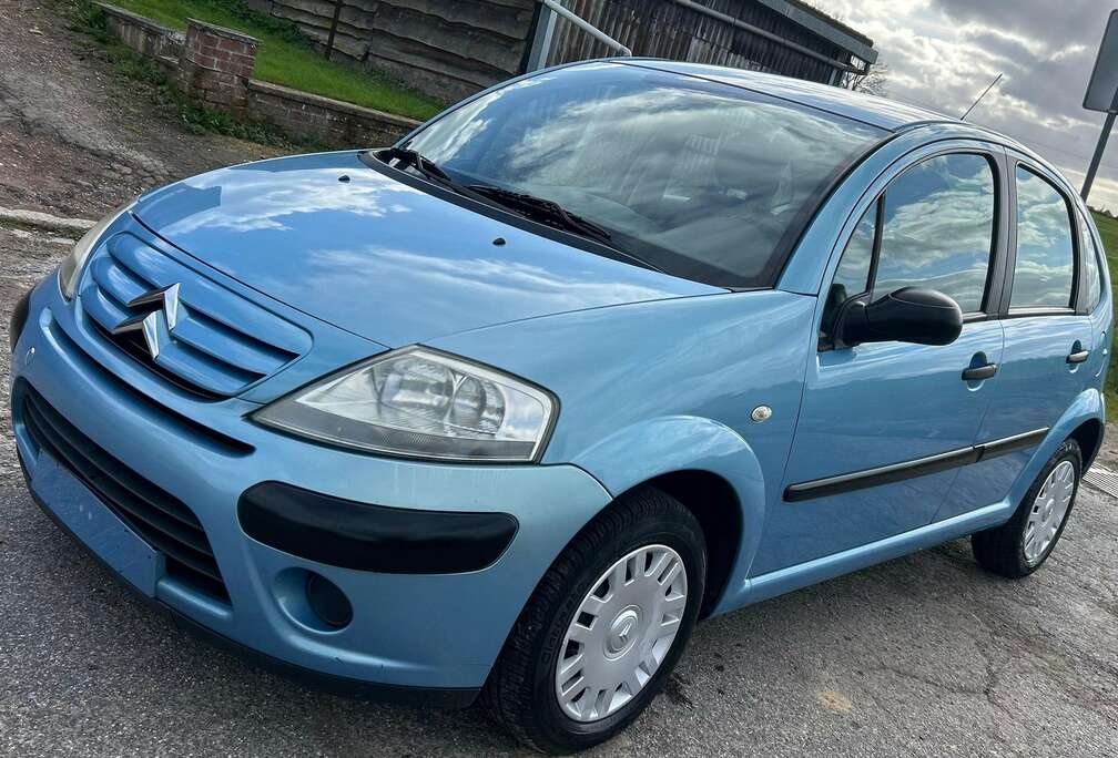 Citroen C3 1.1i car pass 12 mois garantie