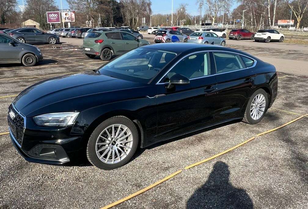 Audi Sportback 40 TDI quattro S tronic