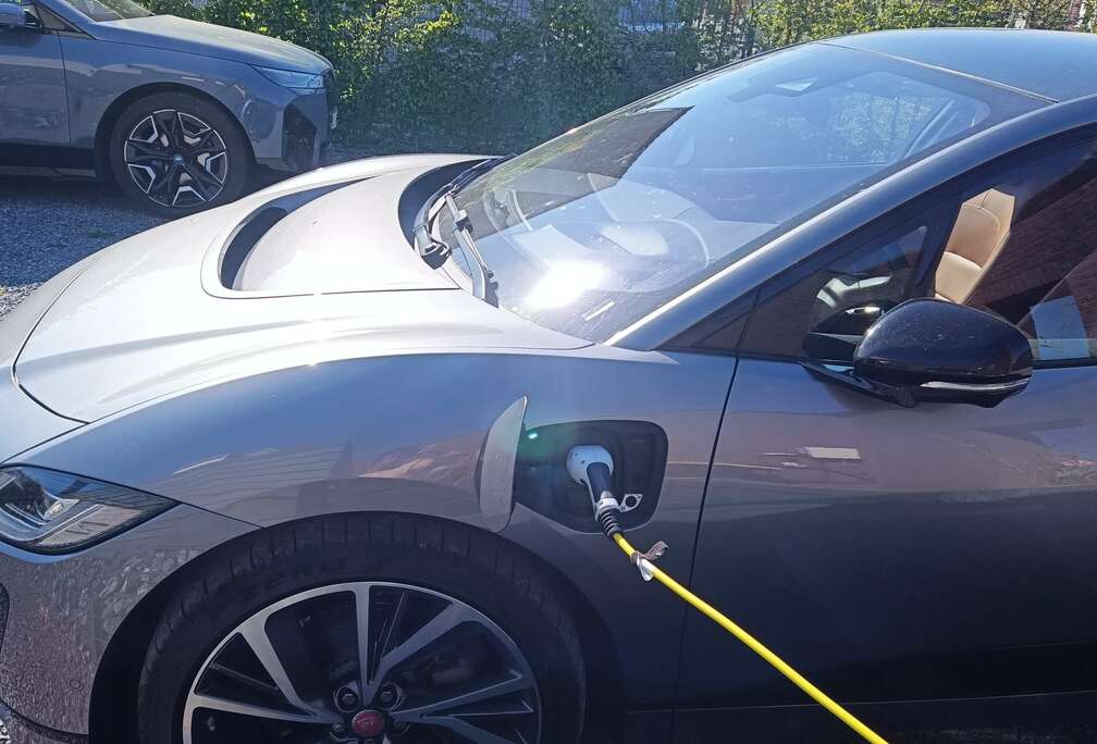 Jaguar TVA déductible I-Pace 90 kWh EV400 SE soh batterie 89%