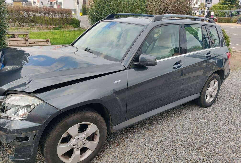 Mercedes-Benz GLK 220 CDI 4MATIC *MARCHAND / EXPORT * ACCIDENTEE * ROULE ET DEMARRE *