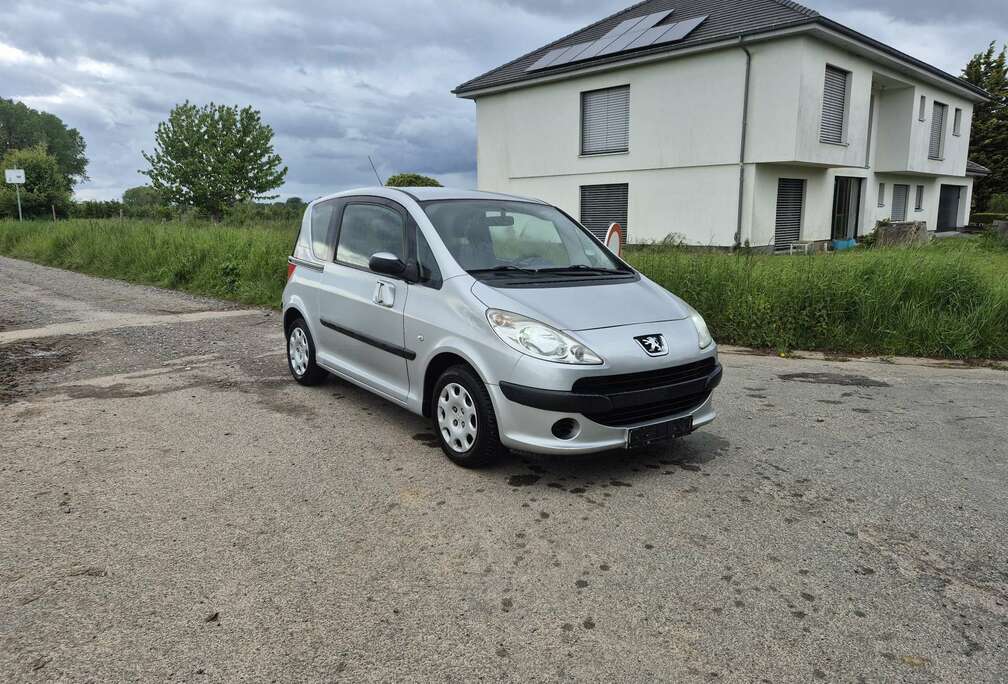Peugeot 1.4i