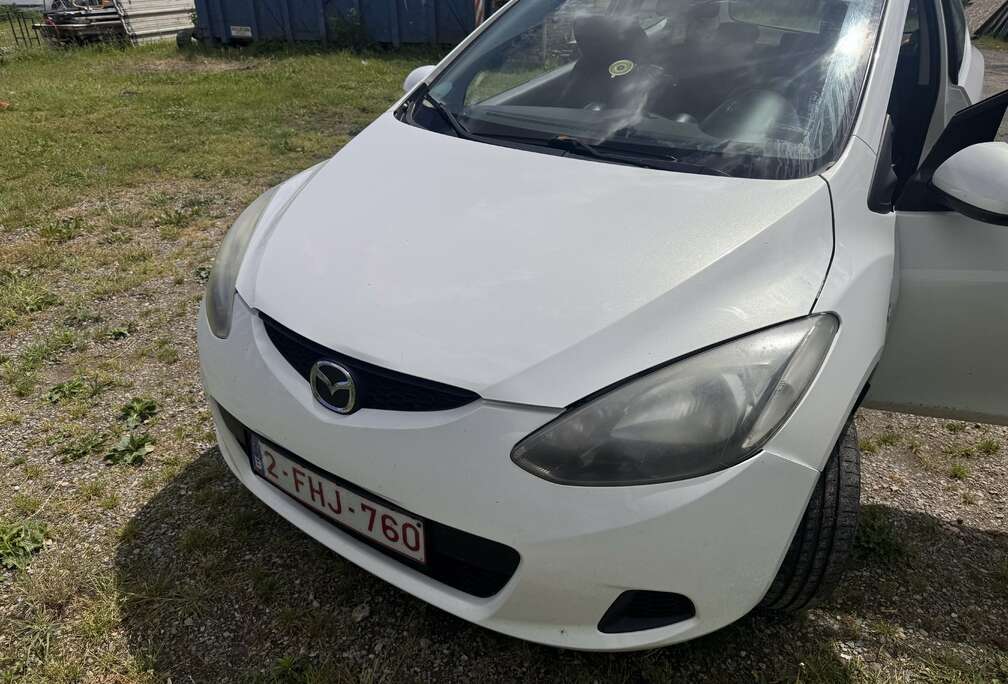 Mazda 1.3i Sport
