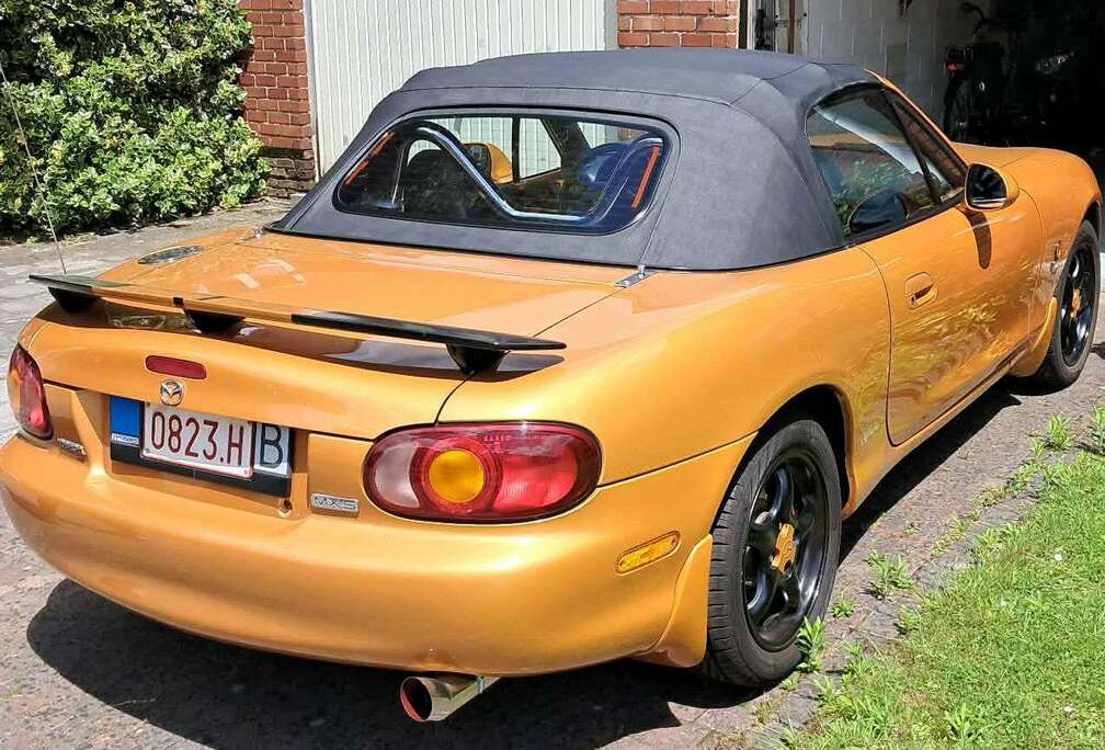 Mazda 1.6i 16v Millenium