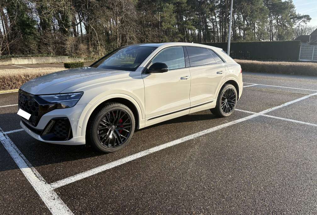 Audi Q8 60 TFSIe quattro tiptronic competition