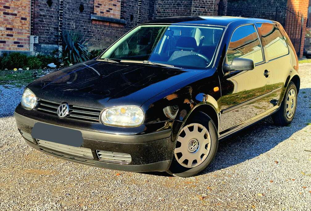Volkswagen 1.6i Base San Diego