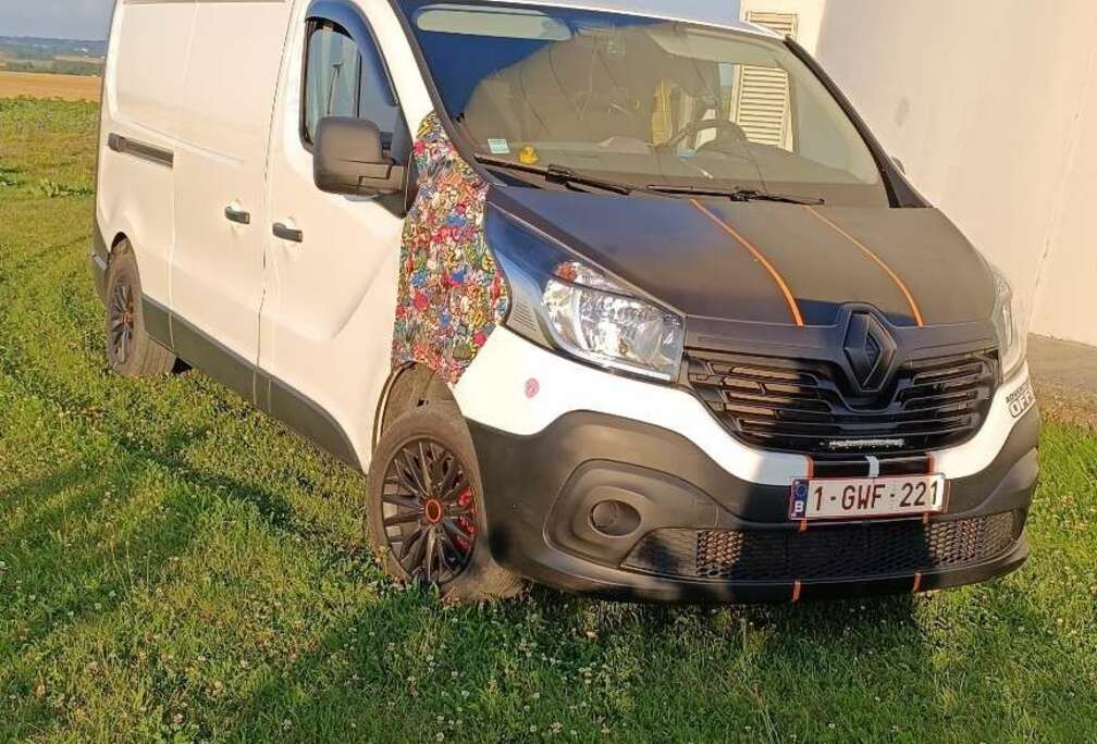 Renault FGN L2H1 1300 KG DCI 120 E6 GRAND CONFORT