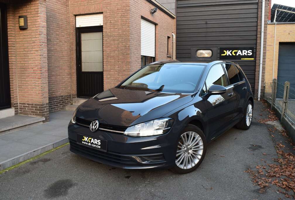Volkswagen 1.0 TSI - CR-CONTR / PDC A / BLUETOOTH / 17\