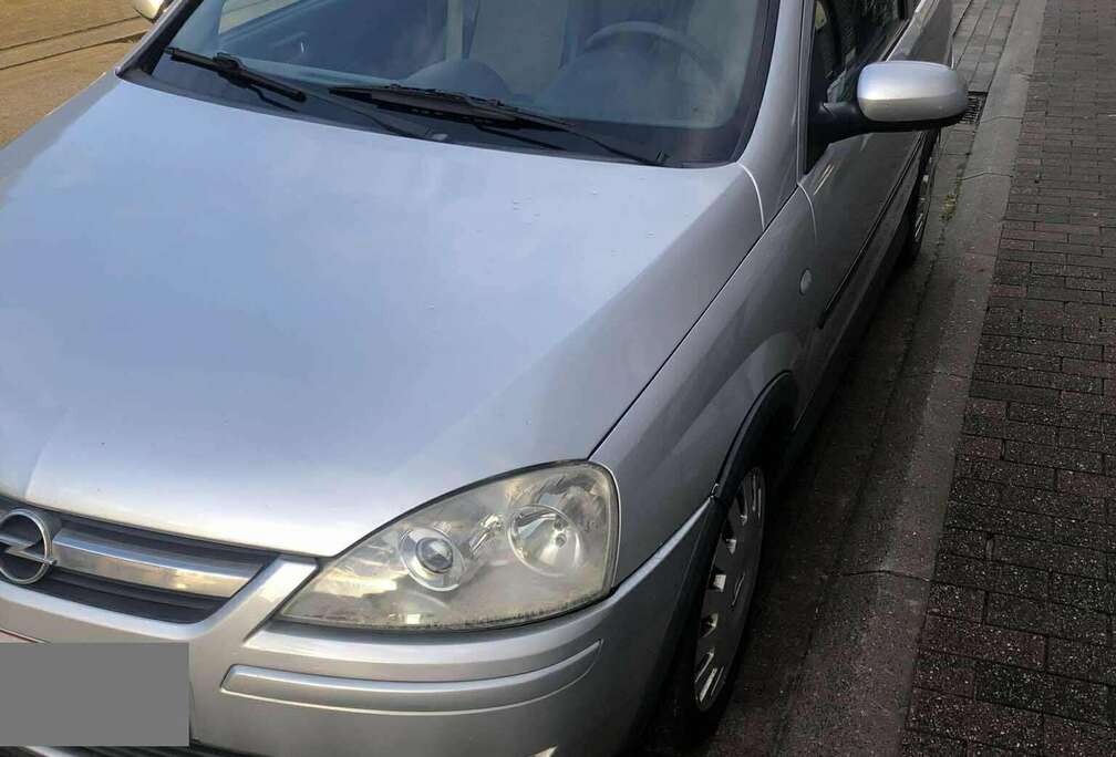 Opel Corsa 1.2 16V