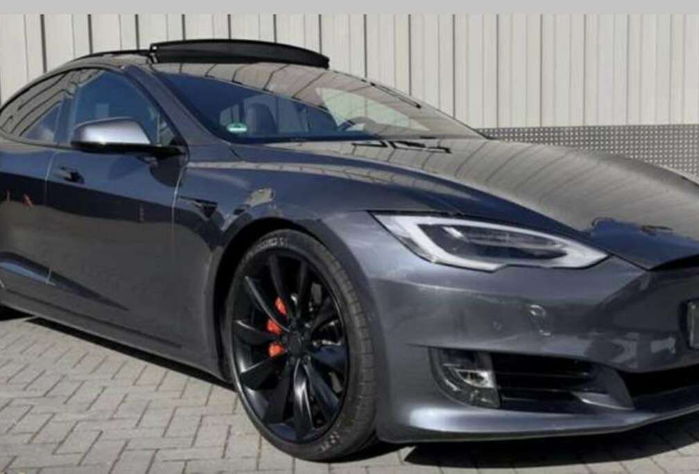 Tesla 100D AWD