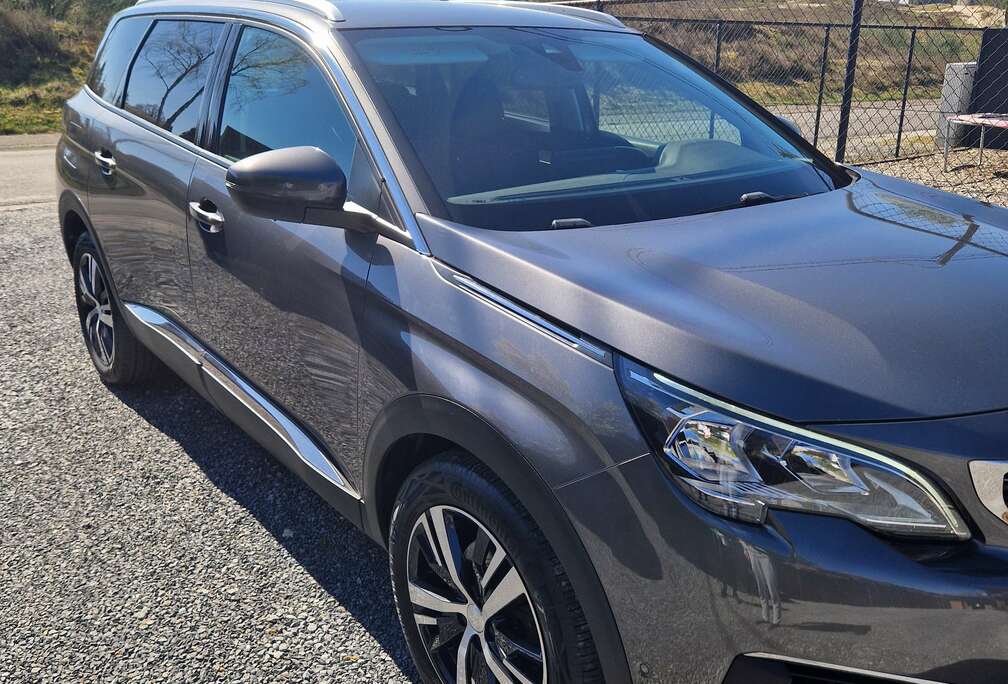 Peugeot 5008 1.2 PureTech Allure