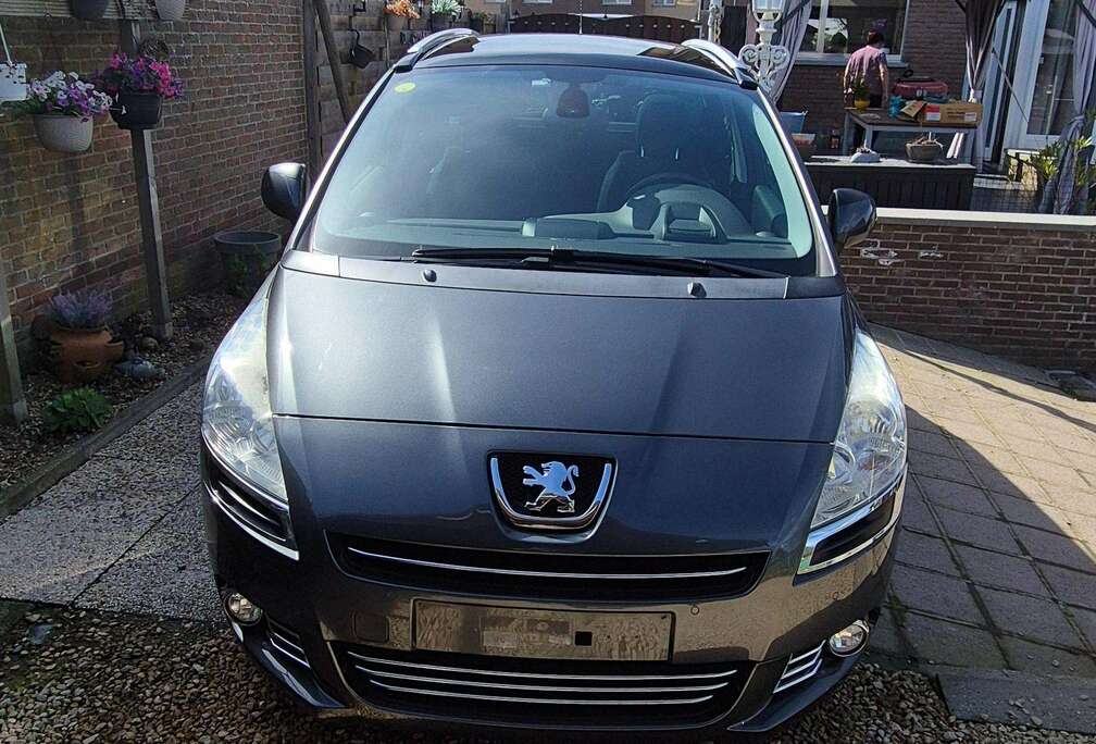 Peugeot 5008 1.6 HDi Allure FAP