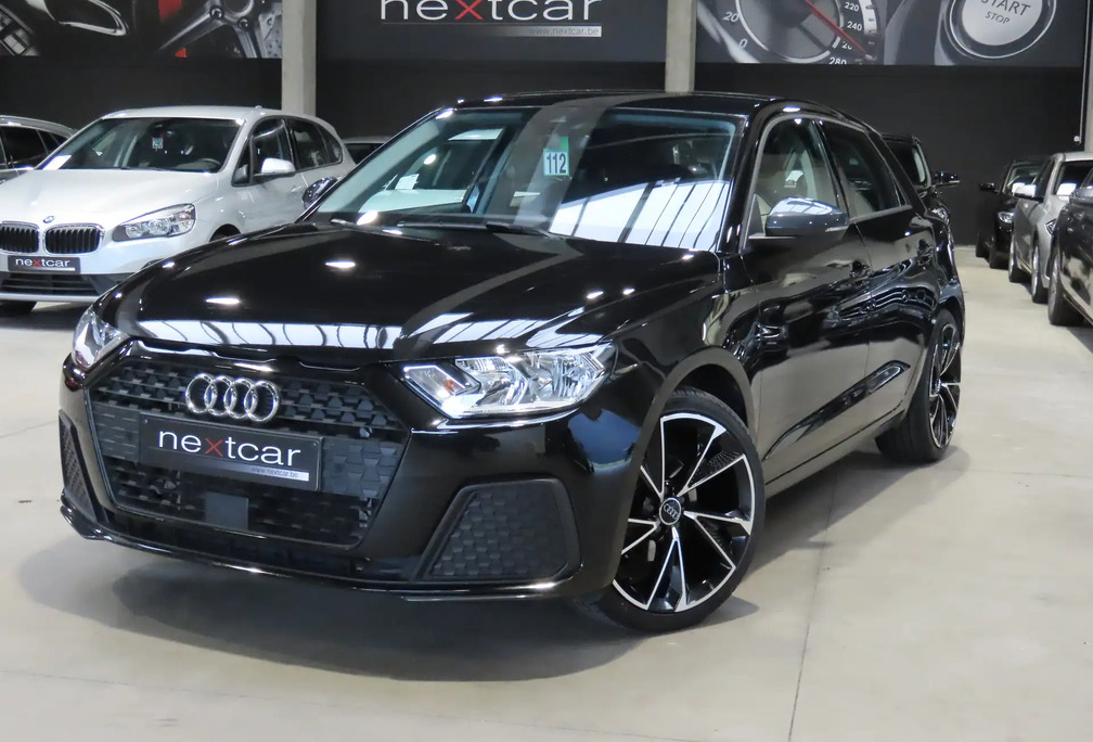 Audi 30TFSI STronic **NAVI-CARPLAY-CRUISE-PARKING**