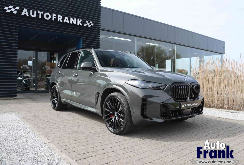 BMW 50E / SPORT-PRO / INDIVIDUAL / PANO / DRIV+PARK PRO / HUD / 22\