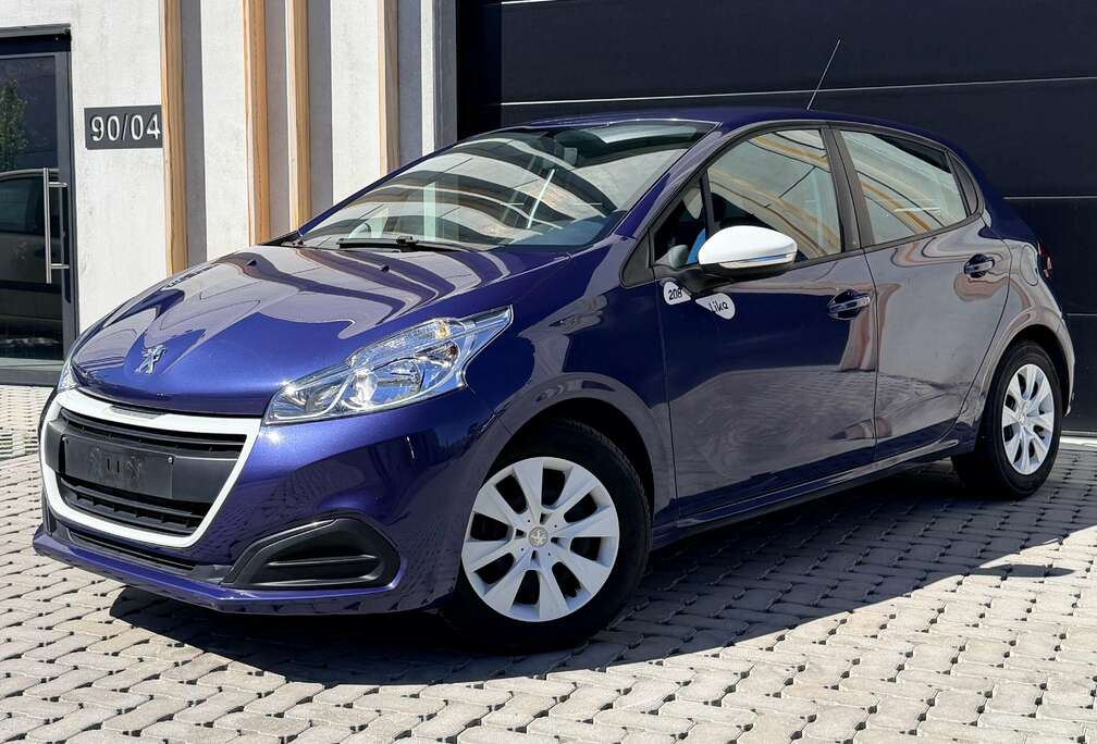 Peugeot 208 1.0i PureTech Like