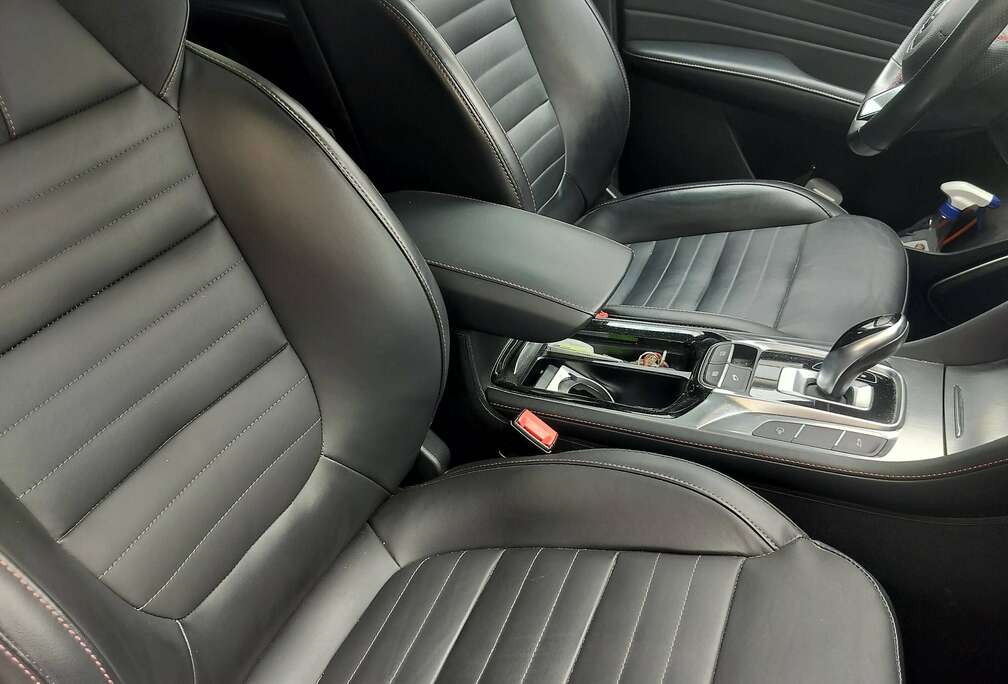 MG EHS PHEV 1.5 Turbo Luxury