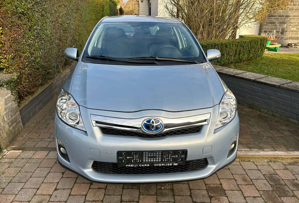 Toyota 1.8iHSD PREMIUM CVT HYBRID AUTOMAAT GPS PDC