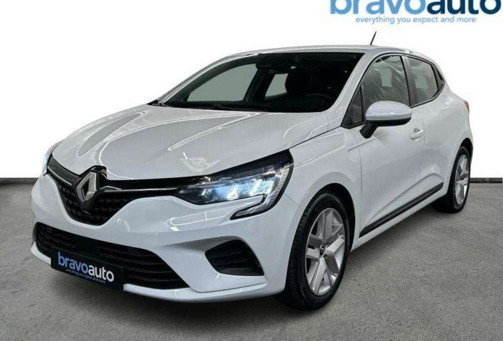 Renault AT Techno  Carplay  Heated Seats