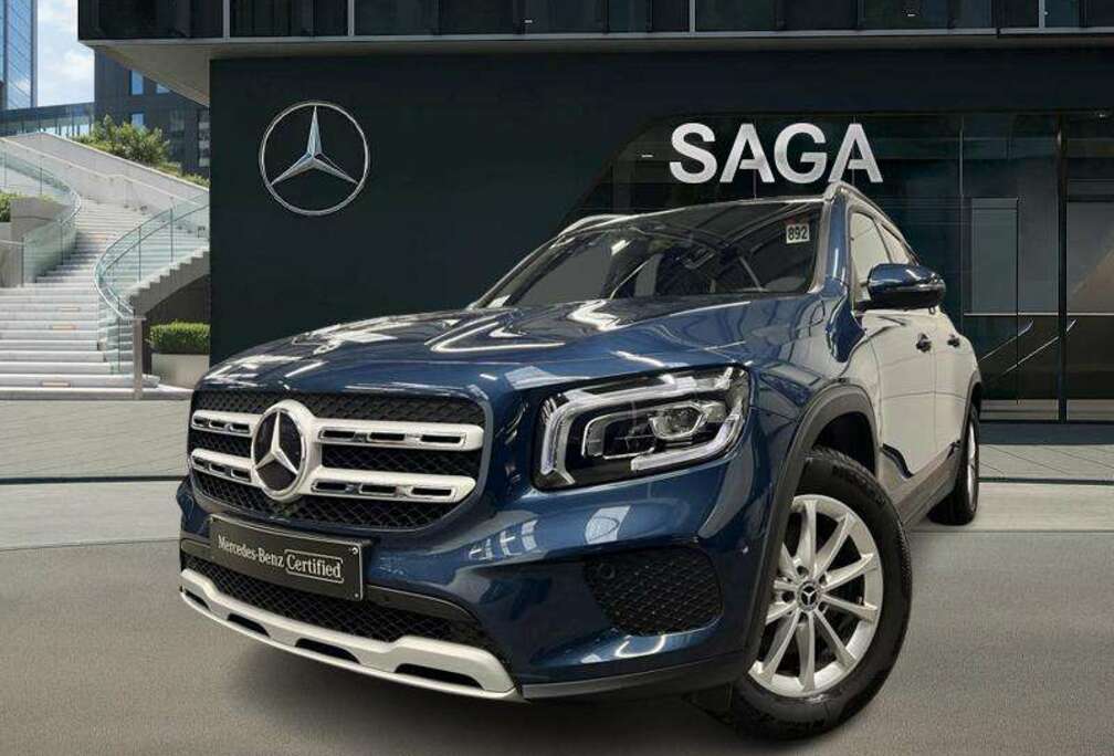 Mercedes-Benz Business Attache remorque