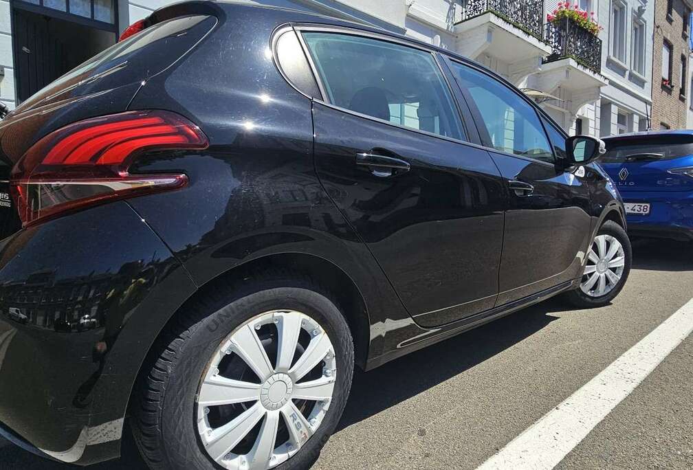 Peugeot 1.0i PureTech Like
