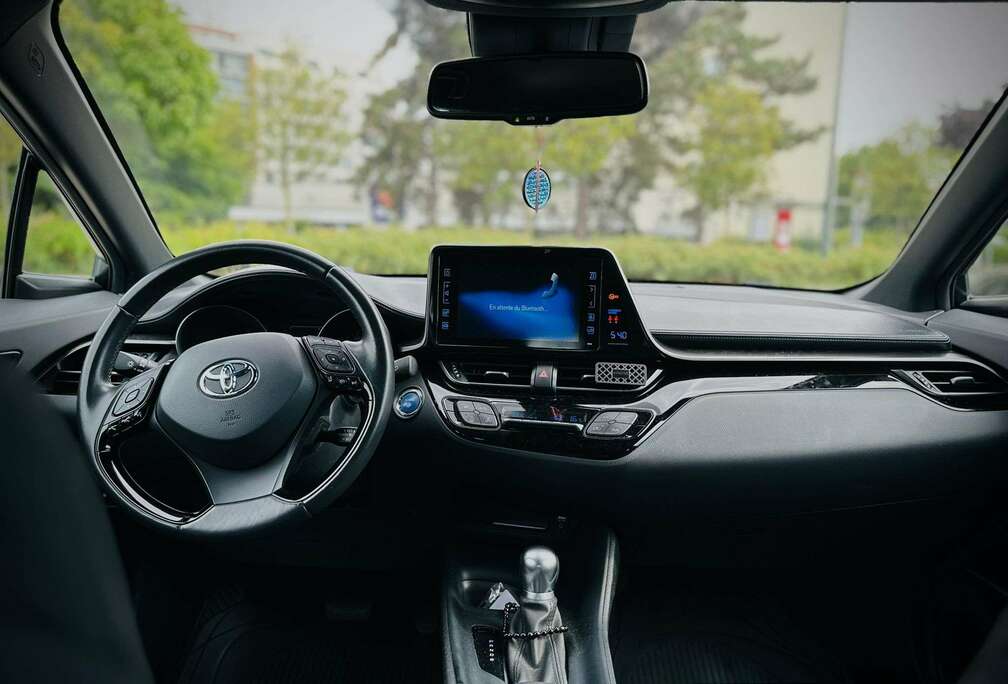 Toyota C-HR Hybrid 1.8i VVT-i C-Business Plus E-CVT